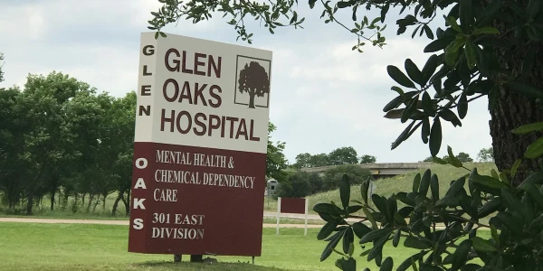Glen Oaks Hospital